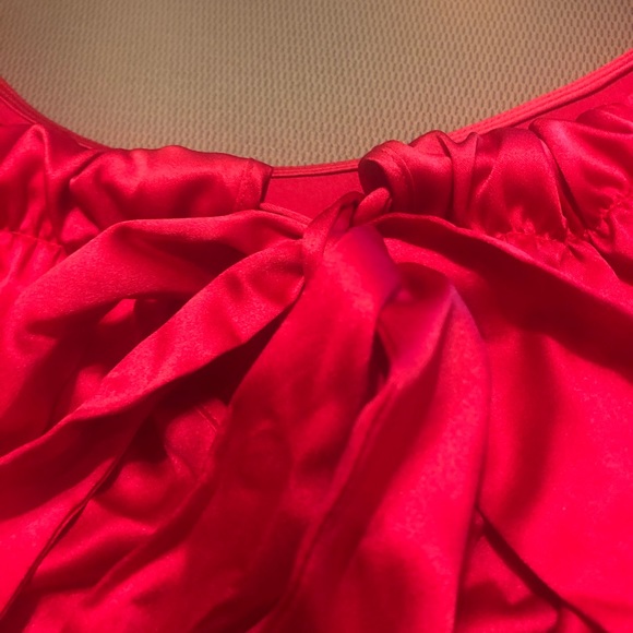 Victoria’s Secret red romper with bow tie shortalls M NWOT VS nightie - Picture 3 of 12